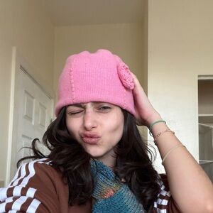 Knit Flower Beanie - Pink